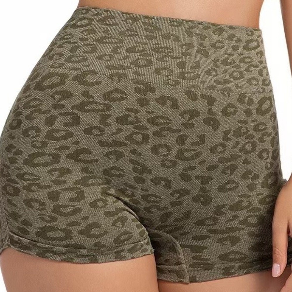 Shorts Casual Leopardati a Vit - Pilates Yoga Oxford recensione e prezzo